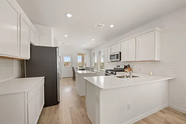 1216 Western Yarrow Avenue, Justin, TX 76247