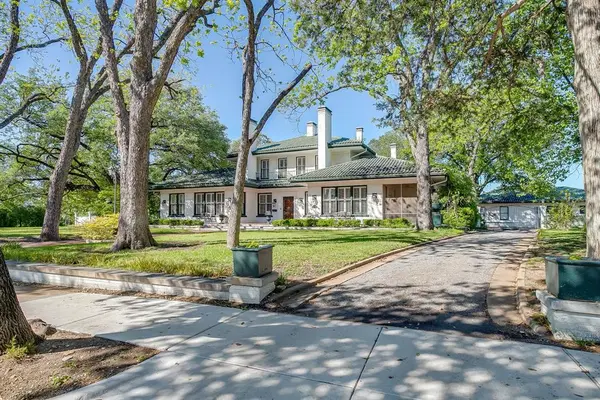 1414 Mistletoe Drive, Fort Worth, TX 76110