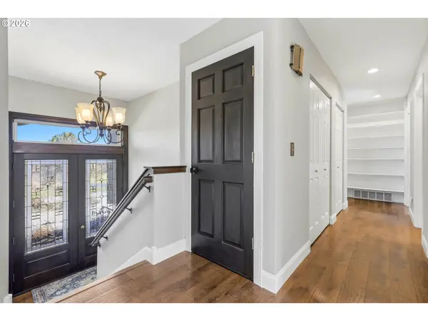 1290 E HIGHLAND AVE, Hermiston, OR 97838