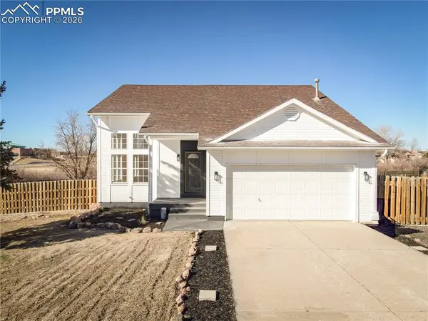 473 S Hook CT, Pueblo, CO 81007