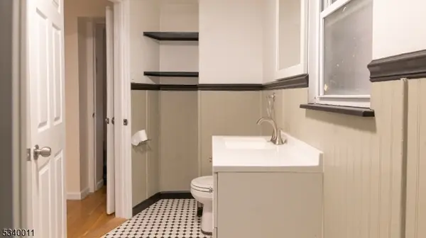 333 Forrest St, Jersey City, NJ 07304