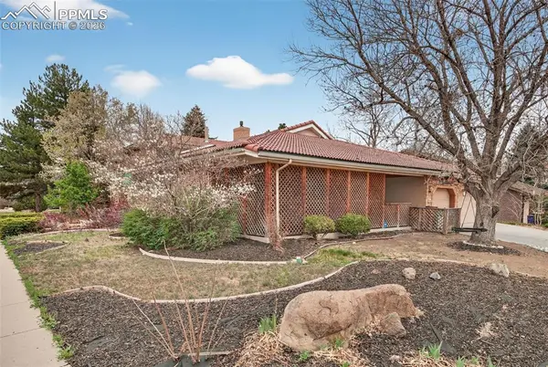 4180 S Monaco Pkwy, Denver, CO 80237