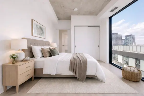 284 King ST E #1702, Toronto C08, ON M5A 1K4