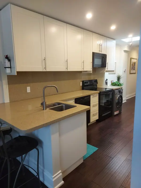 533 Danforth RD #Upper, Toronto E04, ON M1K 1C9