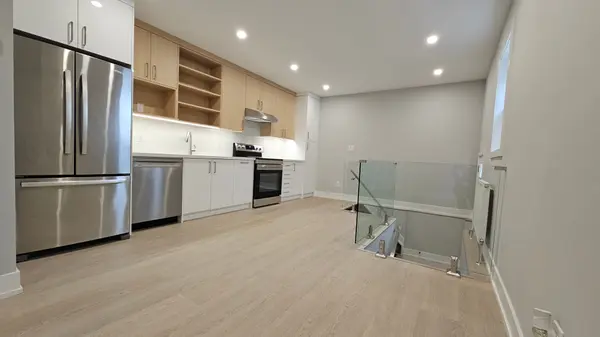 351 Blackthorn AVE #Main Floor, Toronto W03, ON M6M 3B8