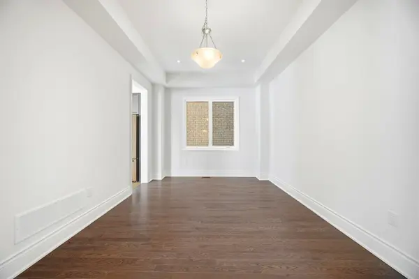 32 Addison ST, Caledon, ON L7C 4N2