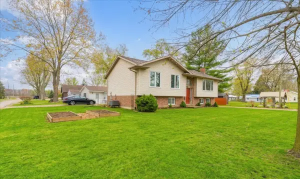 4547 William ST, Plympton-wyoming, ON N0N 1J6