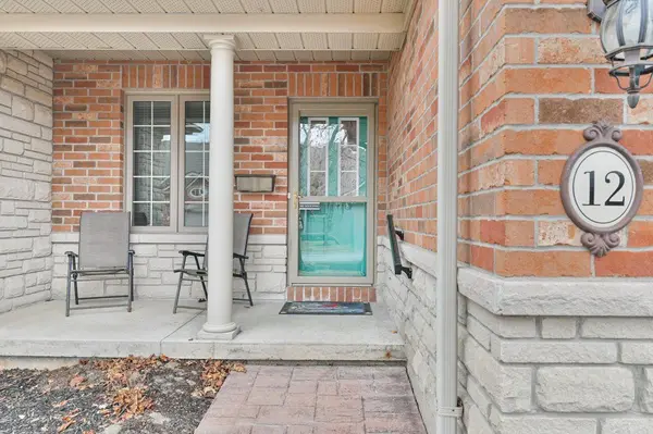 25 Heartwood DR #12, Belleville, ON K8P 5M2