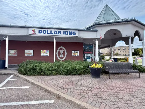 48 Ridge RD, Deep River, ON K0J 1P0