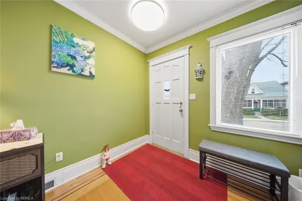 13 Devonport ST, Hamilton, ON L8R 3C5