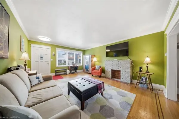 13 Devonport ST, Hamilton, ON L8R 3C5