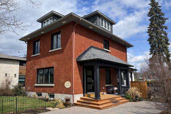 307 Fairmont AVE, Dows Lake - Civic Hospital And Area, ON K1Y 1Y5