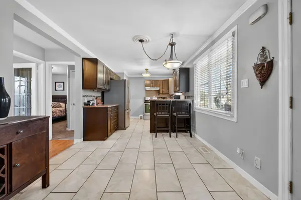 4569 Mitchell AVE, Niagara Falls, ON L2E 6R6