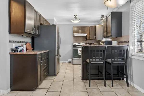 4569 Mitchell AVE, Niagara Falls, ON L2E 6R6