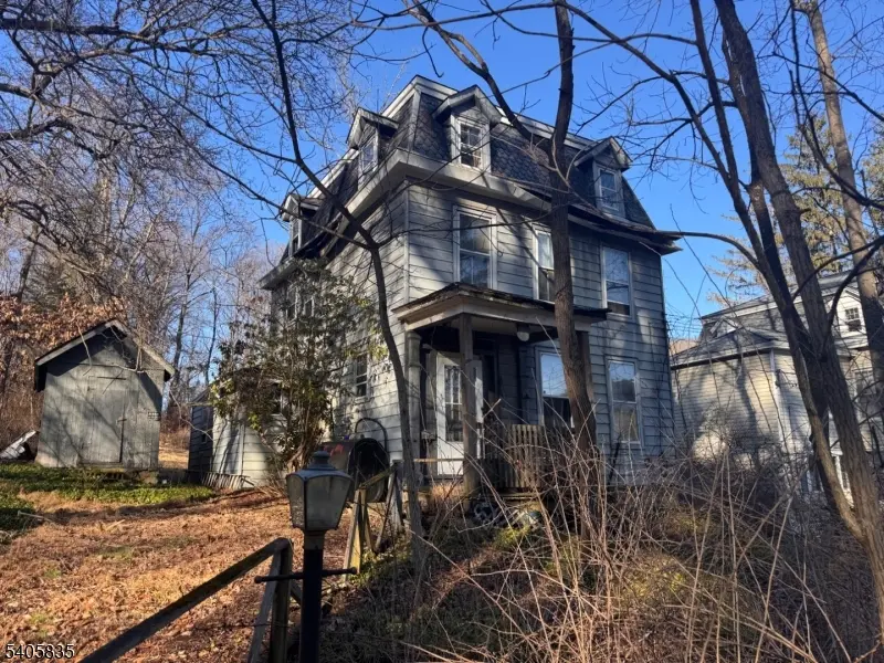 4 High St, Glen Gardner Boro, NJ 08826