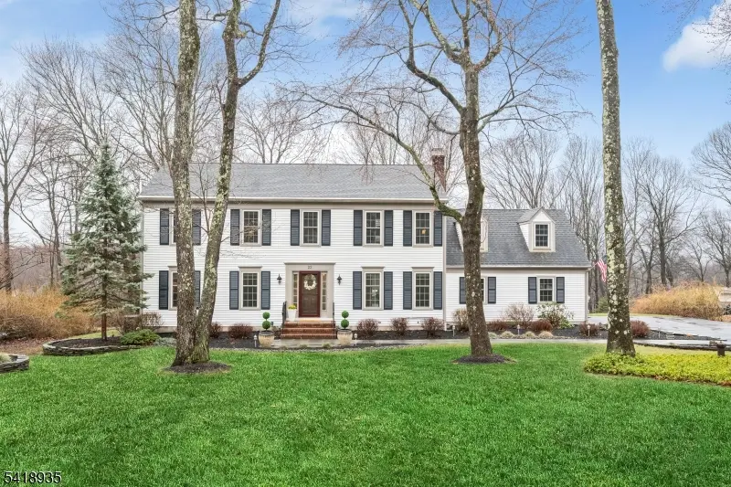 22 Kevin Dr, Mount Olive Twp., NJ 07836