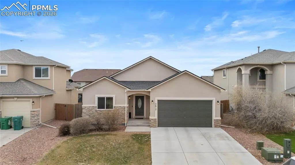 7617 Colorado Tech DR, Colorado Springs, CO 80915