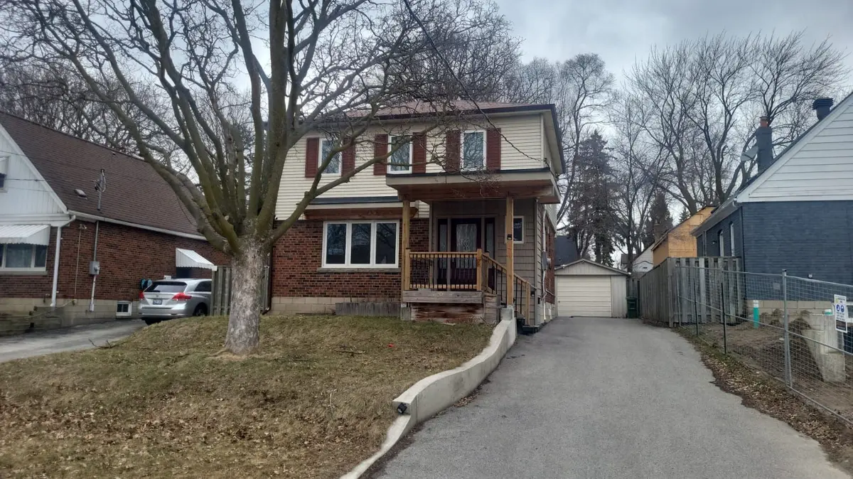 44 Holswade RD #Basement, Toronto E04, ON M1L 2G3