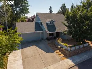 804 NE PROVIDENCE DR, Bend, OR 97701