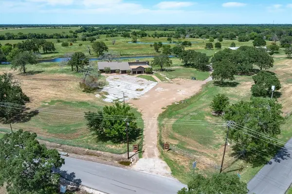 2000 Colquitt Road, Terrell, TX 75160