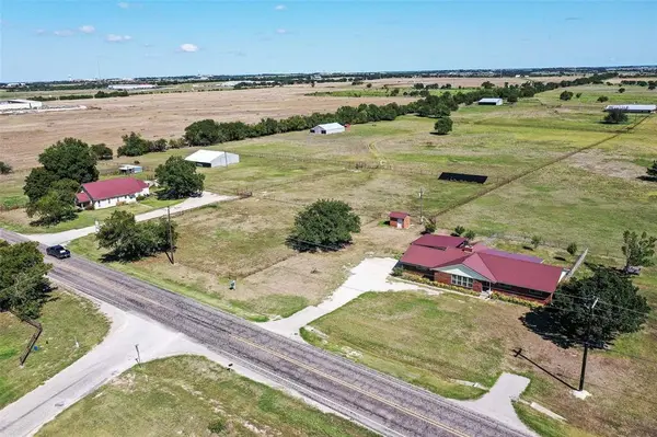 681 FM 2264 Road, Decatur, TX 76234