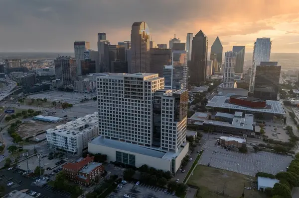 1717 Arts Plaza #2202, Dallas, TX 75201