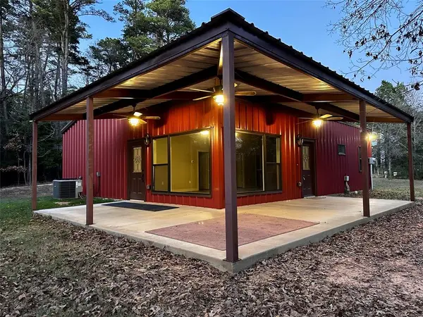 1384 Red Maple Rd,  Big Sandy,  TX 75755