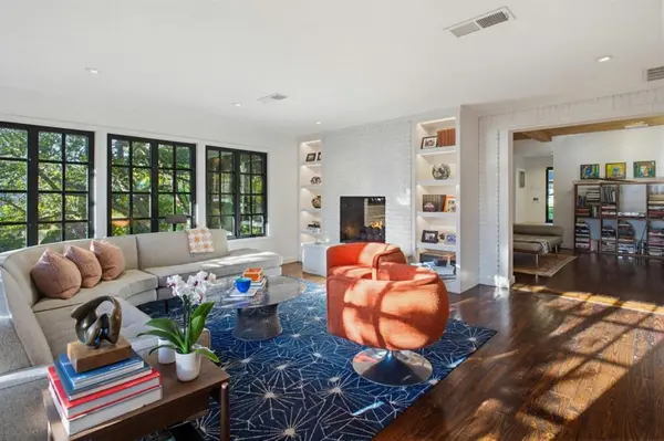 1014 Evergreen Hills Road, Dallas, TX 75208