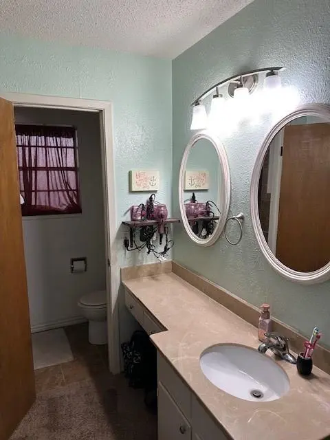 4501 Norris Valley Drive, Lake Worth, TX 76135