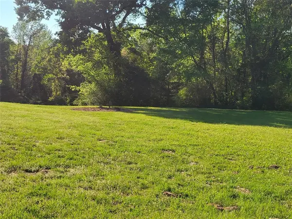 1668 County Road 3802, Bullard, TX 75757