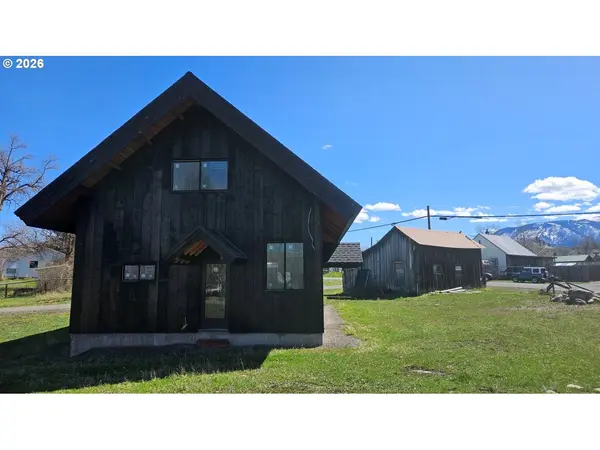 301 W MCCULLY DR, Joseph, OR 97846