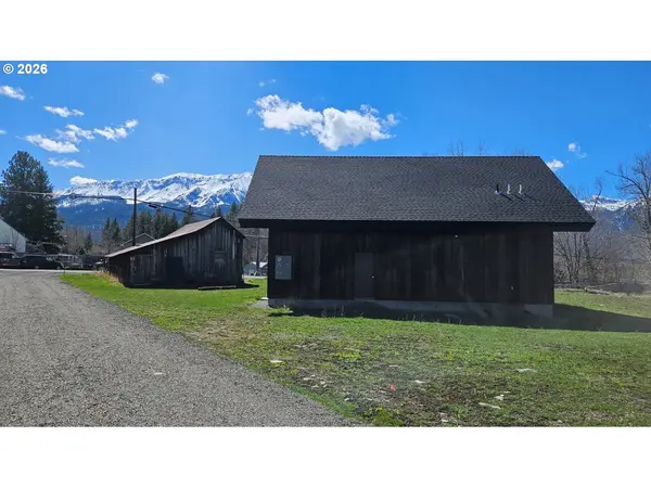 301 W MCCULLY DR, Joseph, OR 97846