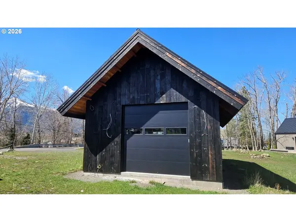 301 W MCCULLY DR, Joseph, OR 97846