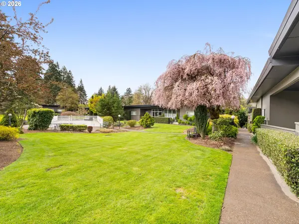 5225 SW OLESON RD #15, Portland, OR 97225