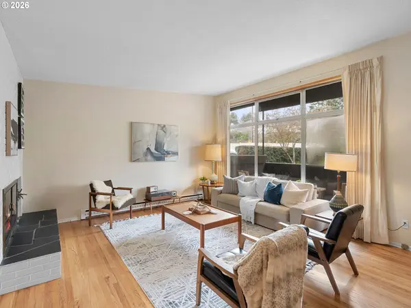 5225 SW OLESON RD #15, Portland, OR 97225