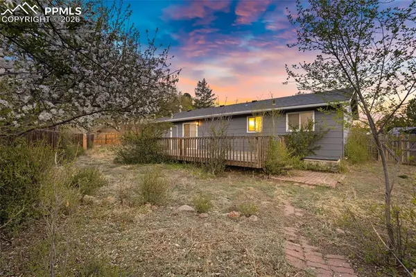 2436 Launcelot CT, Colorado Springs, CO 80904