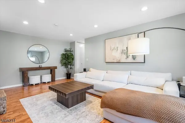 100 Pierson Miller Drive #F32, Pompton Lakes Boro, NJ 07442