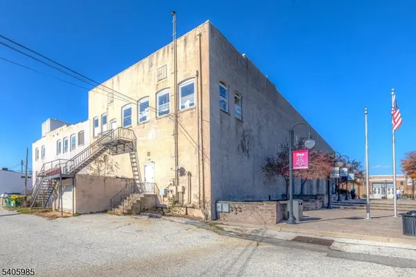 729 E Landis Ave, Vineland City, NJ 08360