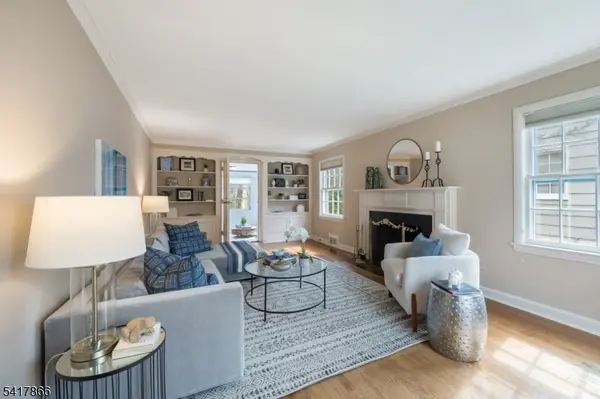 8 Claremont Dr, Millburn Twp., NJ 07078