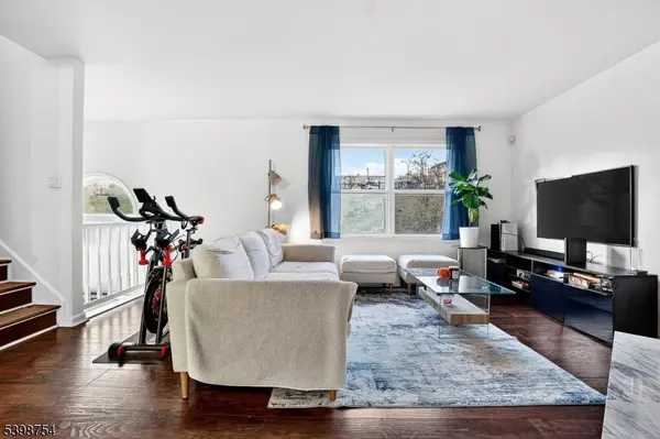 121 Arlington St, Newark City, NJ 07102