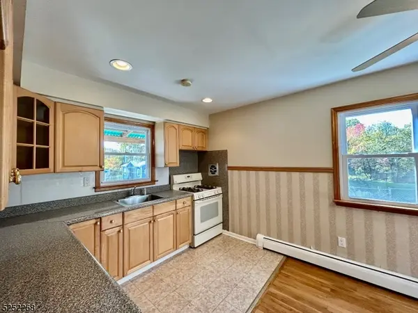 73 W New St #1, Rockaway Boro, NJ 07866