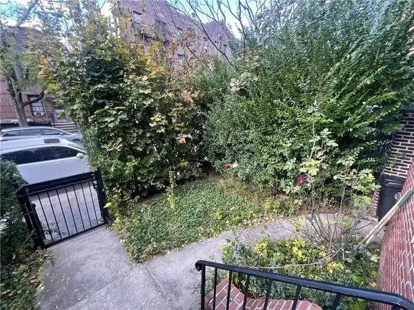 719 East 10th ST, Brooklyn, NY 11230