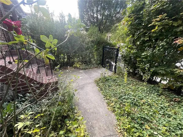 719 East 10th ST, Brooklyn, NY 11230