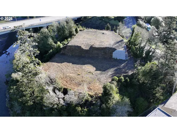 0000 S Bank Chetco Underpas, Brookings, OR 97415