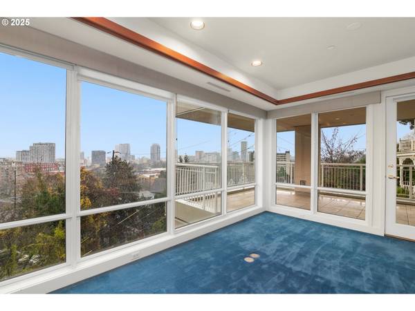 2020 SW MARKET STREET DR #101, Portland, OR 97201