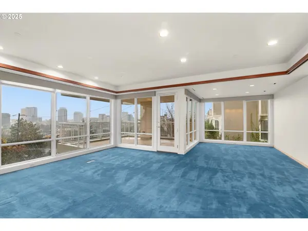 2020 SW MARKET STREET DR #101, Portland, OR 97201