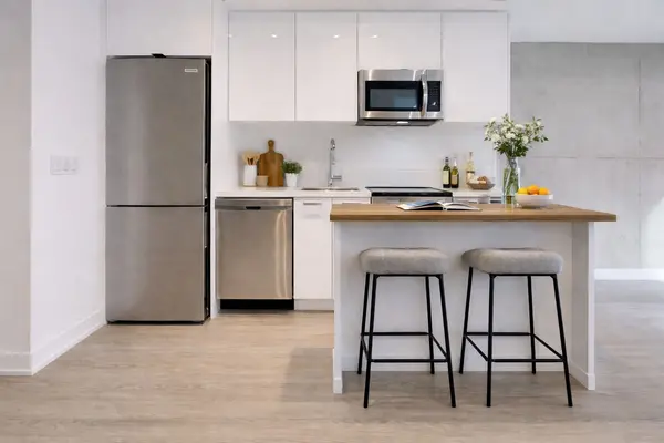 284 King ST E #308, Toronto C08, ON M5A 1K4