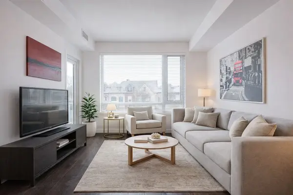 223 St Clair AVE W #209, Toronto C02, ON M4V 1R3