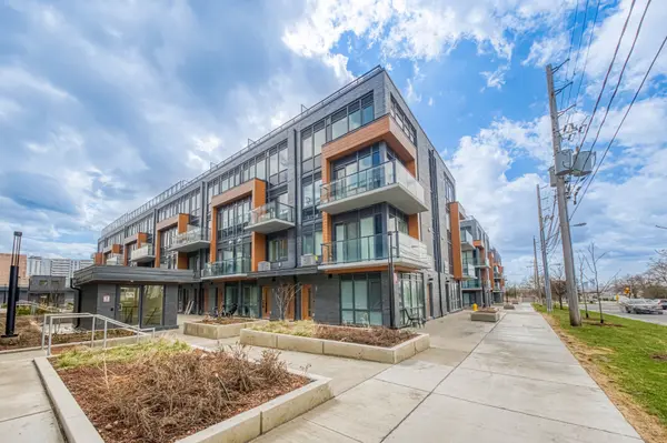 69 Curlew DR #116, Toronto C13, ON M3A 0B3