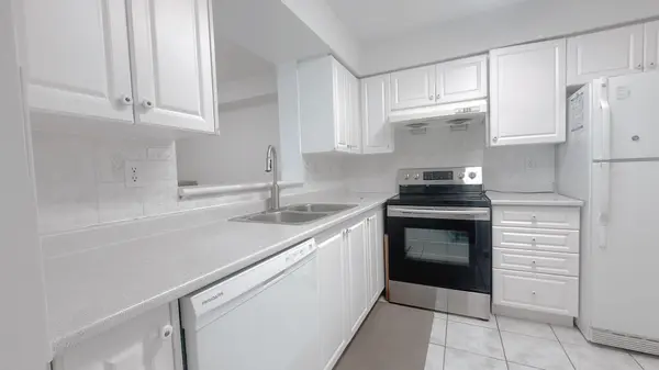 5039 Finch AVE E #1009, Toronto E07, ON M1S 5L6